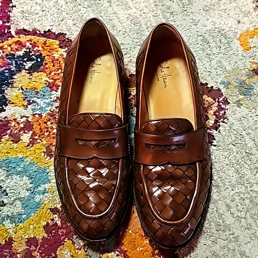 Cole Haan Collection, Mens size 9.5. Brown leather in great condition.
